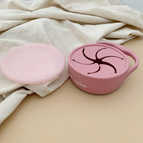 Cups made from silicone for holding snacks in rose colour compact view