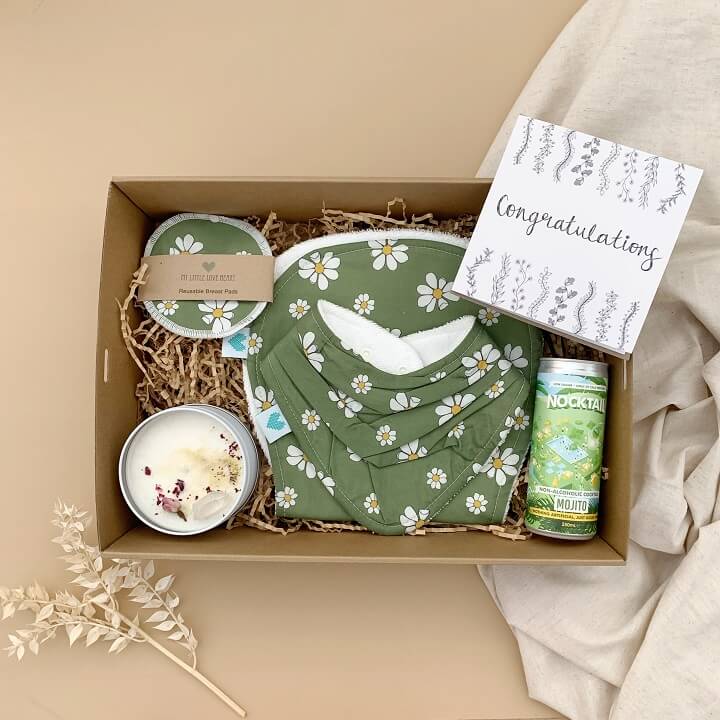 Bub and Mum Baby Hamper Daisy Print Main View