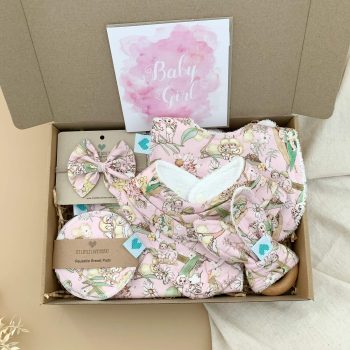 Luxury Girls Snugglepot Baby Hamper Main Image